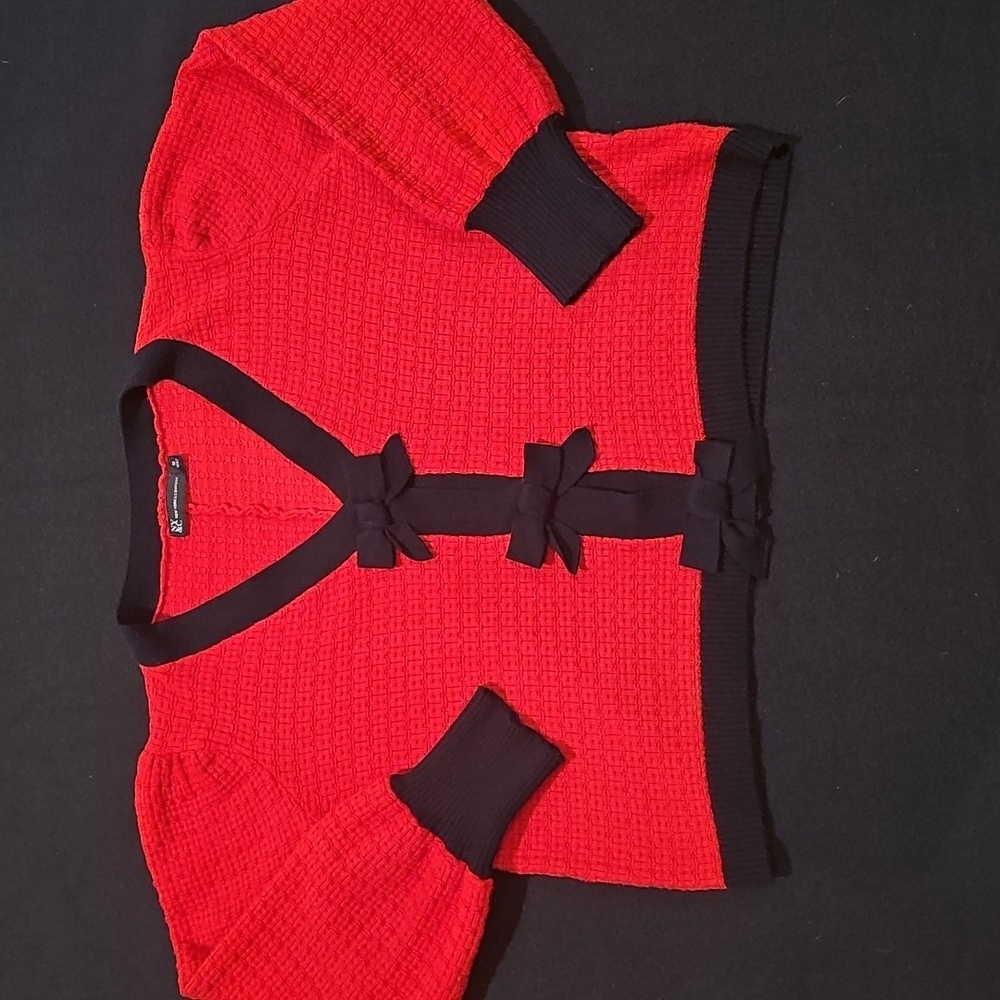 Red & Black Bow Accent‎ Cardigan Sweater 1X- NY & CO